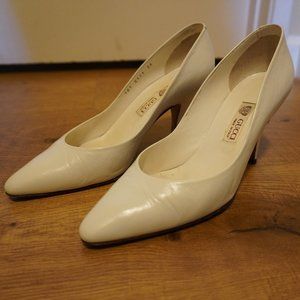 Vintage Gucci heels size 36